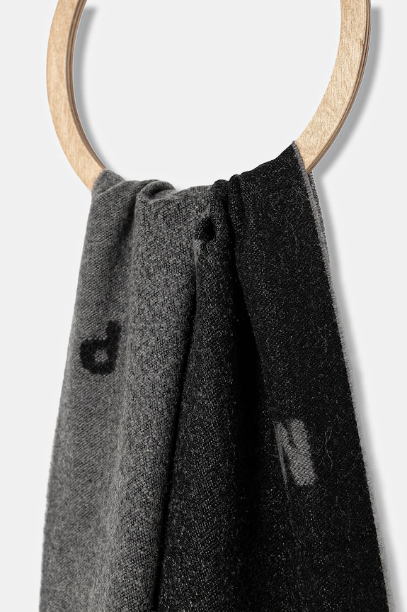 Kratki vuneni šal Paul Smith M1A.150C.T711 crna AW25