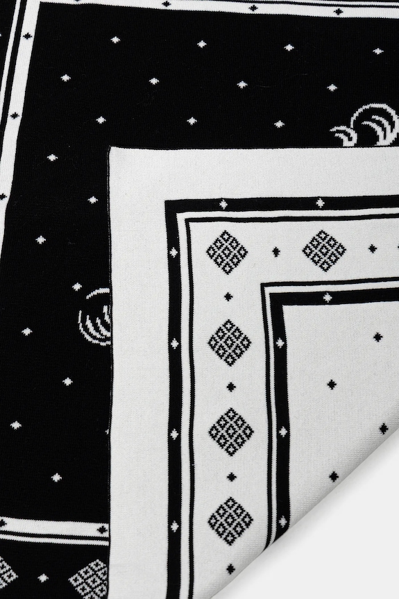 Памучен тънък шал Carhartt WIP 3 One 3 Bandana I035517.K02XX черен AW25
