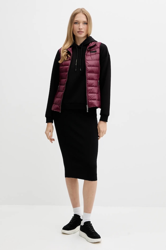 Krilo Armani Exchange XW001302.AF10352 črna AW25