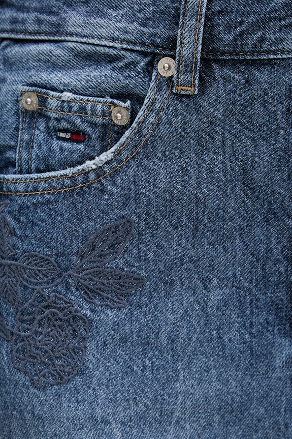 Tommy Jeans spódnica jeansowa DW0DW21577 granatowy