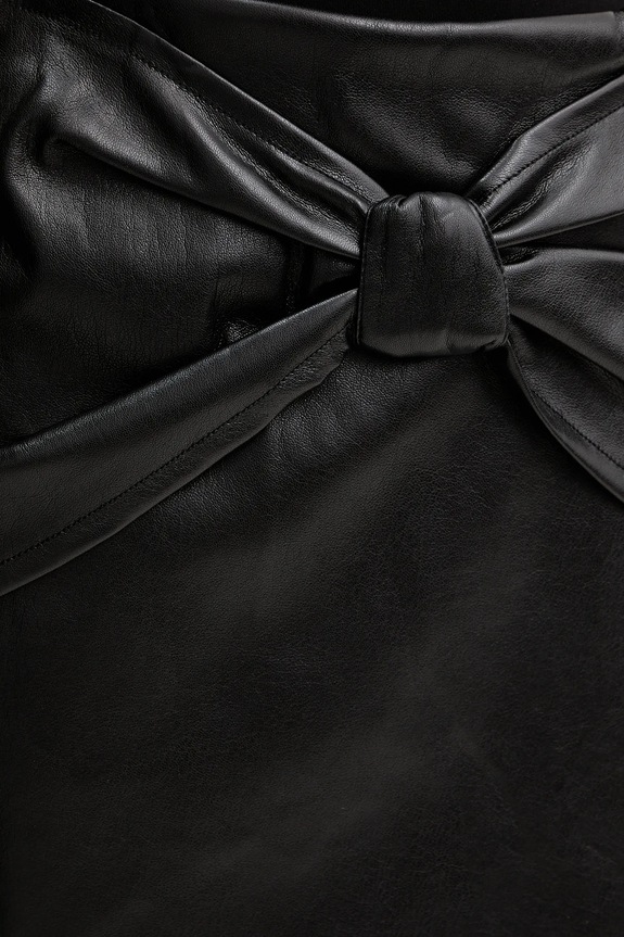 Guess gonna ALIENOR nero W5BD75.WGIK0