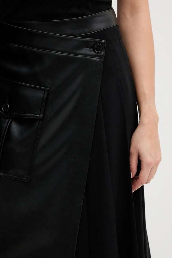 Φούστα Sisley μαύρο 4SNML0034