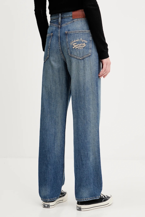 Oblečenie Rifle Tommy Jeans DW0DW20512 modrá