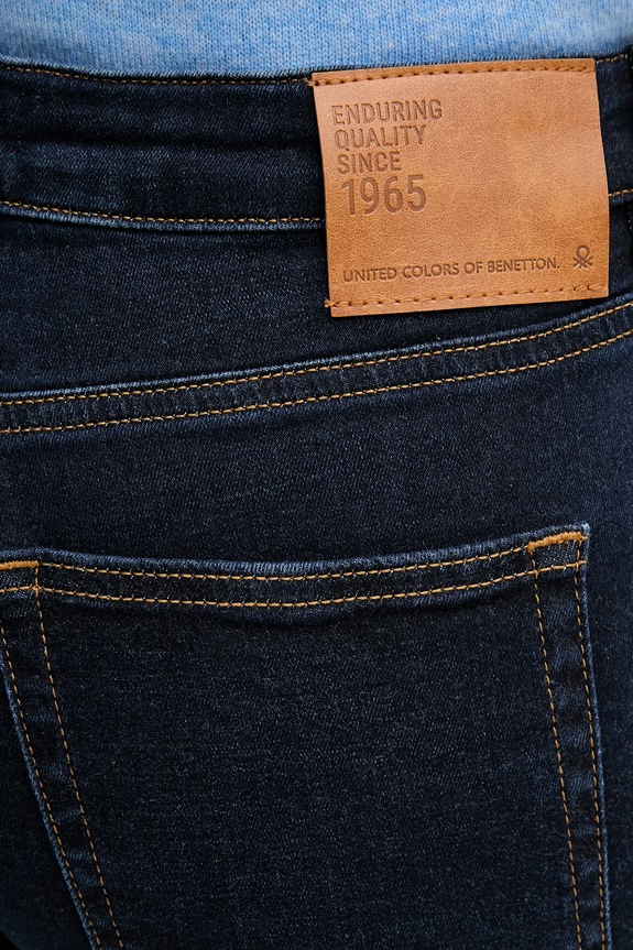 United Colors of Benetton jeansy bootcut granatowy 4IMHDE00G