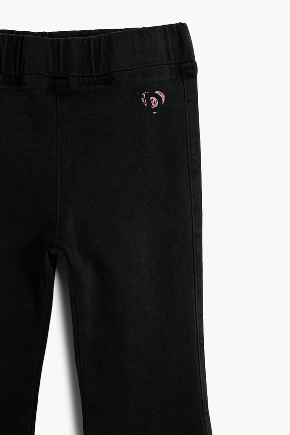 Dziewczynka Desigual jeansy dziecięce 25WGKD01 czarny