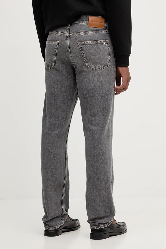 Odzież Tommy Hilfiger jeansy MW0MW39658 szary