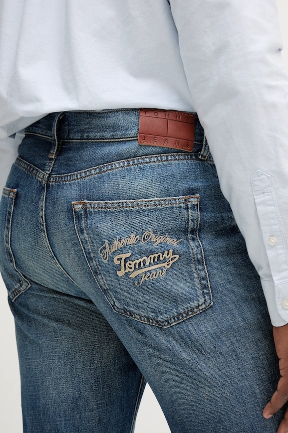 Tommy Jeans jeansy niebieski DM0DM21204