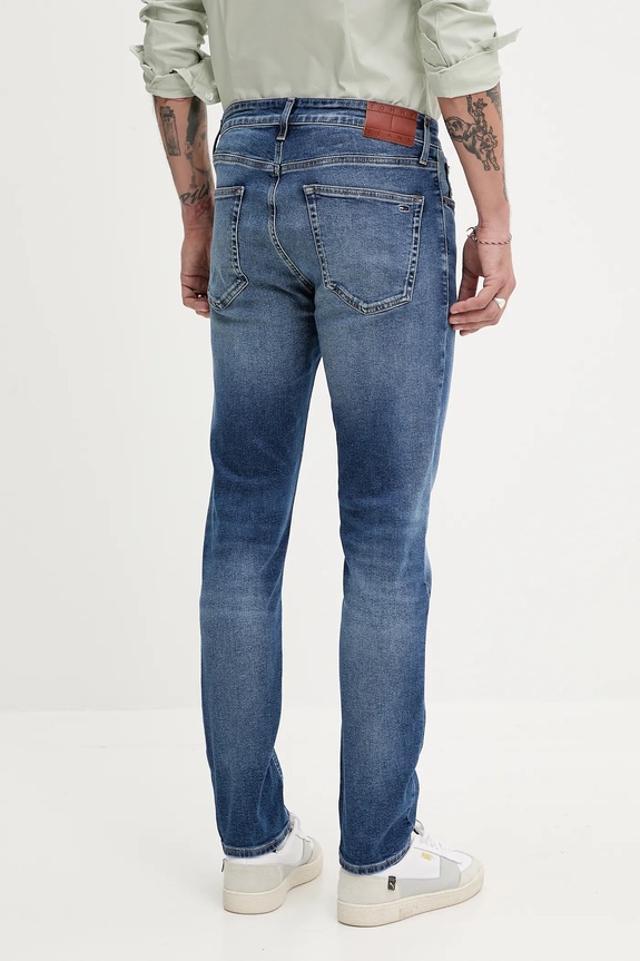 Odzież Tommy Jeans jeansy DM0DM21216 niebieski