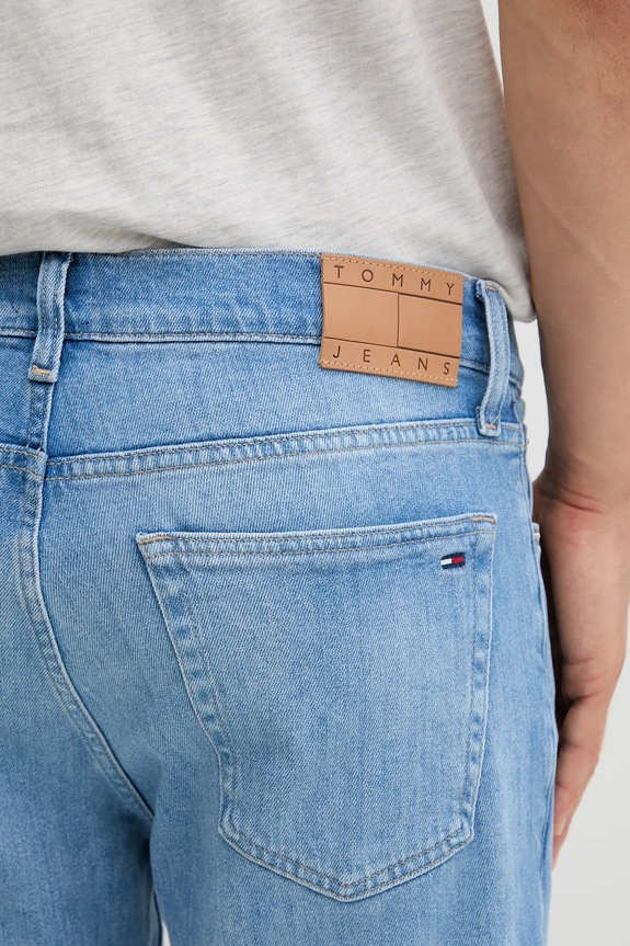 Τζιν παντελόνι Tommy Jeans μπλε DM0DM22166