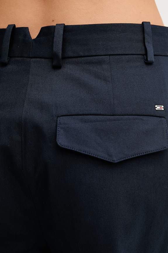 Hlače Tommy Hilfiger mornarsko modra WW0WW45791