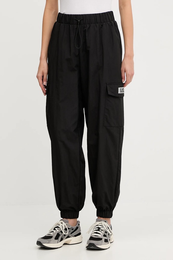 Tepláky EA7 Emporio Armani nášivka čierna AF16217.7W000410