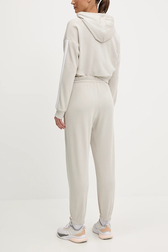 Îmbrăcăminte adidas pantaloni de trening Essentials JC8305 bej