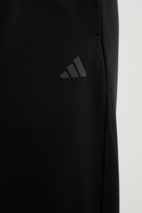 adidas Performance spodnie treningowe WORKOUT ESSENTIALS czarny JW2697