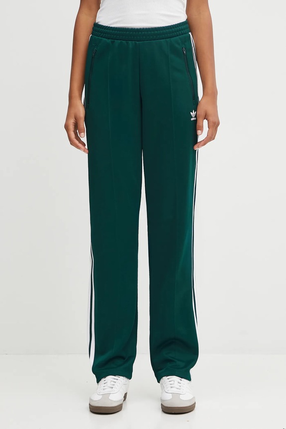 adidas Originals joggers Classic Tp JV7395 green AW25