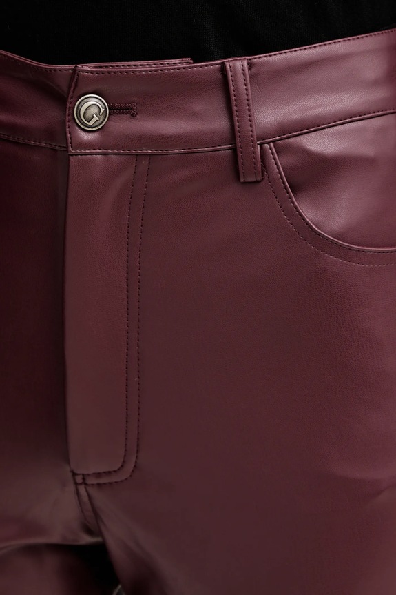 Guess spodnie bordowy W5BB75.K8S30