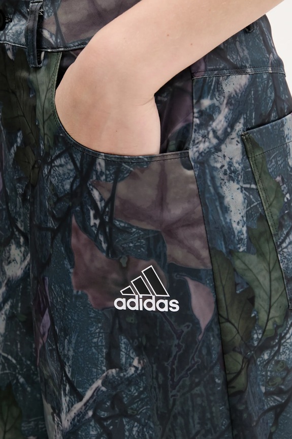 Παντελόνι adidas Originals Sat Cargo Pants πράσινο KE3741