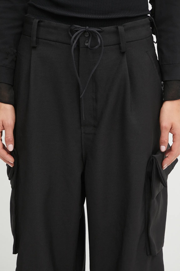 Y-3 trousers Multi Cargo black KA9790