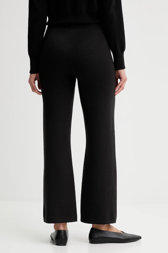 Oblečenie Nohavice Calvin Klein LV044D368G čierna