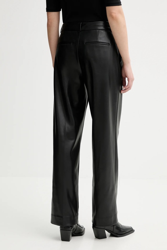 Oblečenie Nohavice Calvin Klein LV044D666G čierna