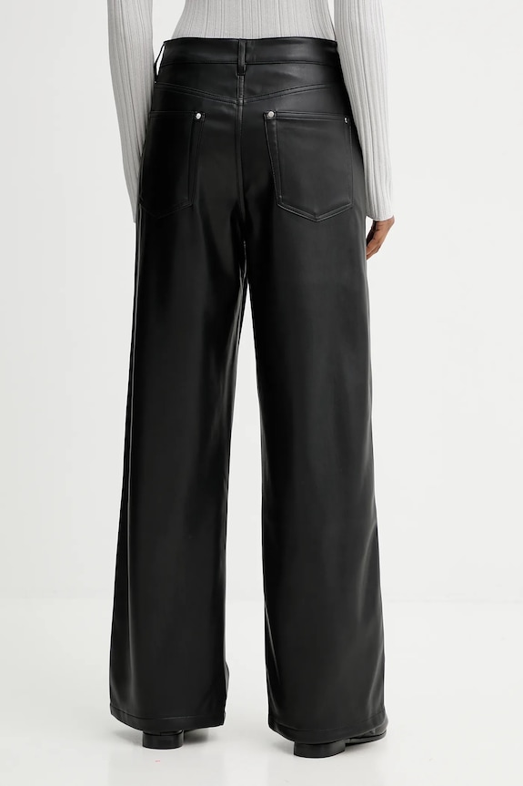 Abbigliamento Calvin Klein Jeans pantaloni LV044D619G nero