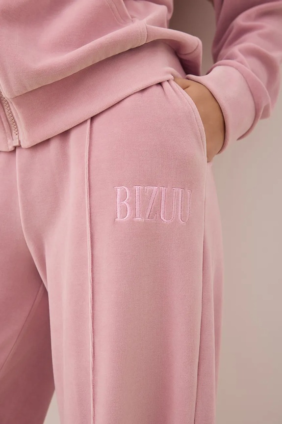 Abbigliamento Bizuu pantaloni da tuta in velluto VELORINA VELORINA.ROZOWY rosa