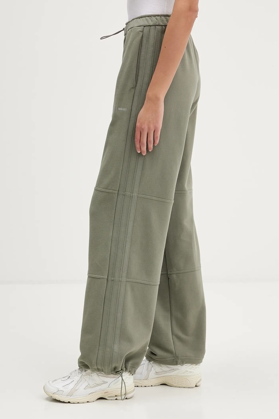 adidas pantaloni de trening din bumbac adidas x Moon Boot verde JM1099
