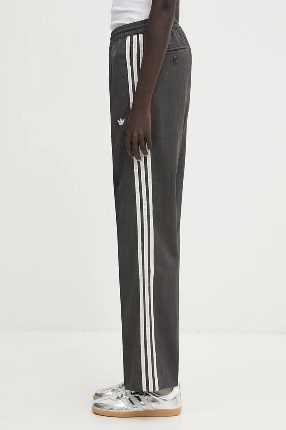 Nohavice s prímesou vlny adidas Originals Wb Wool Pant jednoduchý sivá KB2318