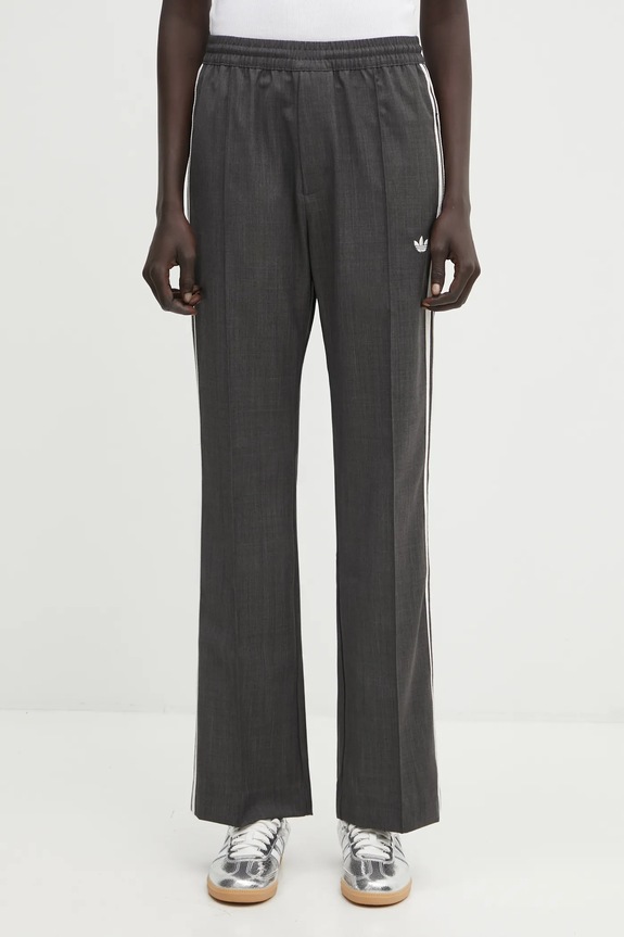 Nohavice s prímesou vlny adidas Originals Wb Wool Pant KB2318 sivá AW25