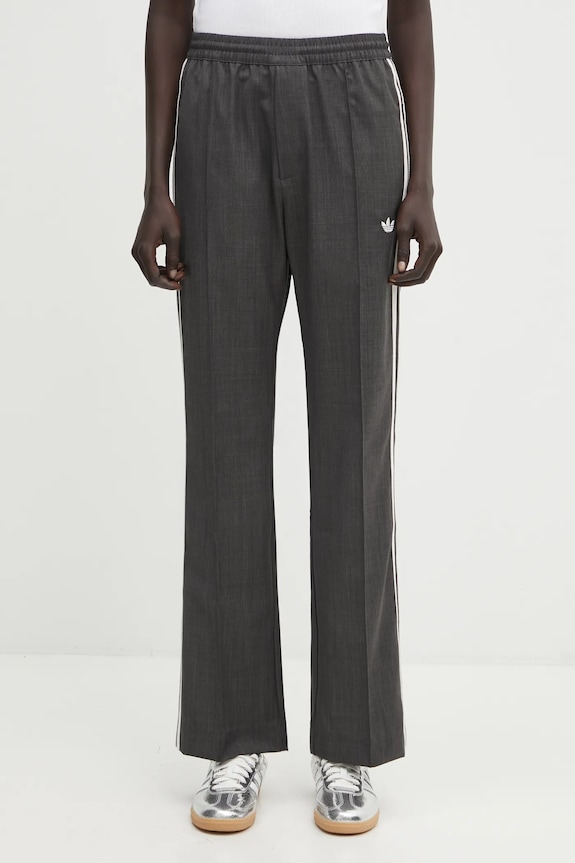 Nohavice s prímesou vlny adidas Originals Wb Wool Pant KB2318 sivá AW25