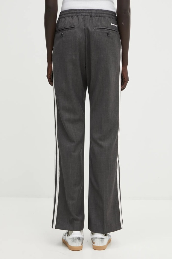 Oblečenie Nohavice s prímesou vlny adidas Originals Wb Wool Pant KB2318 sivá