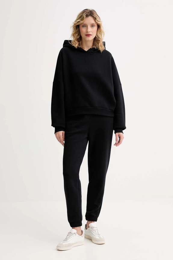 MUUV. pantaloni de trening MUUV. x Answear DRESOWE.NISKI.STAN.RAIZ negru AW25