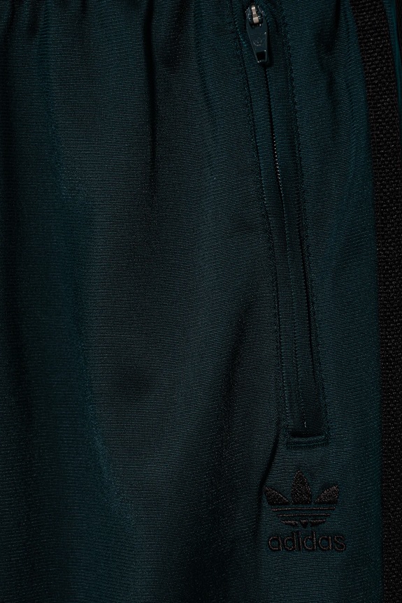 Detské tepláky adidas Originals zelená JV8593