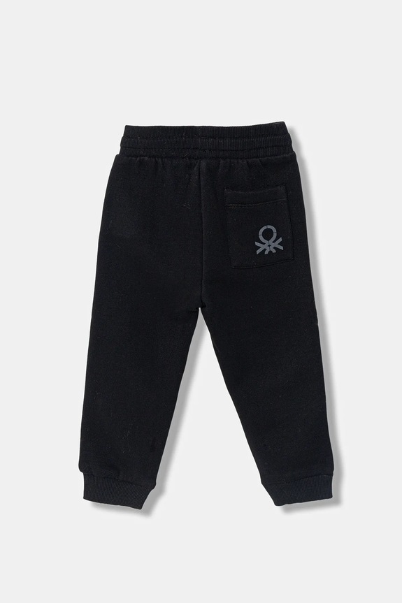 United Colors of Benetton spodnie dresowe dziecięce 3EB5GF04A.P.reproposed czarny AW25