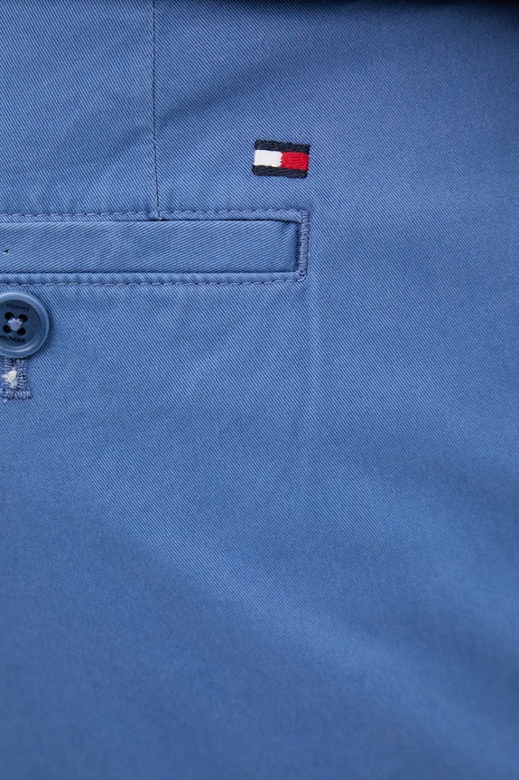 Tommy Hilfiger chino hlače moške iz bombaža z elastanom modra MW0MW40262