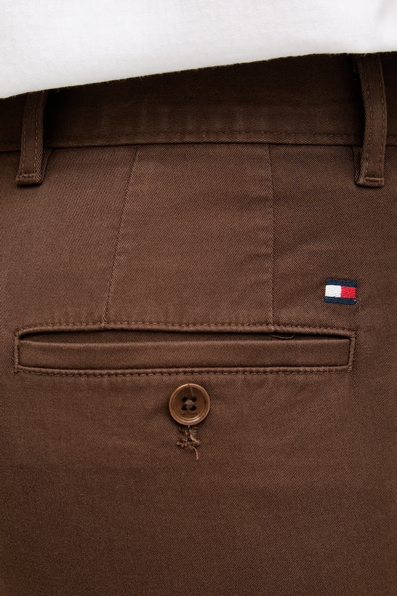 Tommy Hilfiger παντελόνι chino ανδρικό βαμβακερό με ελαστάν καφέ MW0MW40262