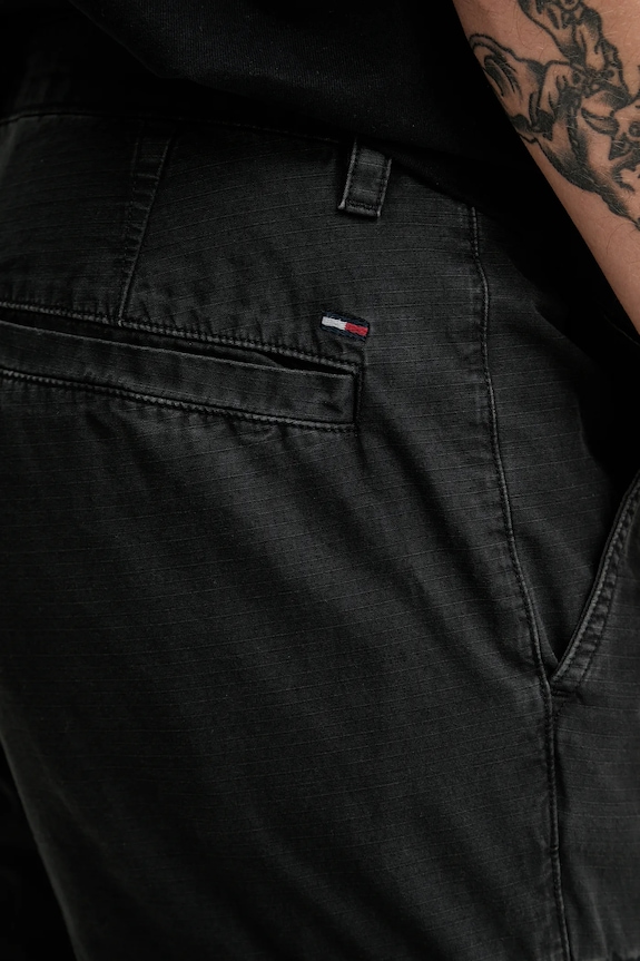 Tommy Jeans spodnie bawełniane czarny DM0DM21791