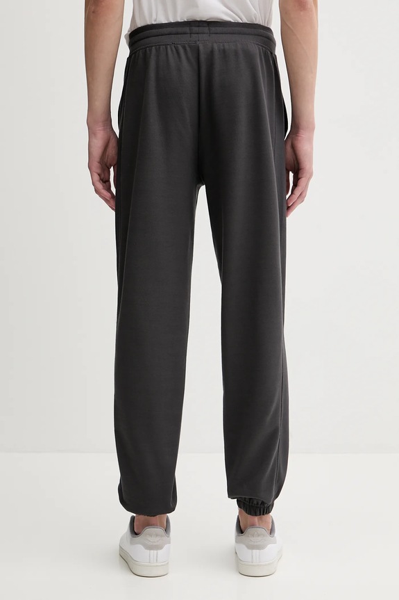 Odzież BOSS spodnie dresowe bawełniane BB Patch Pants 50545528 szary