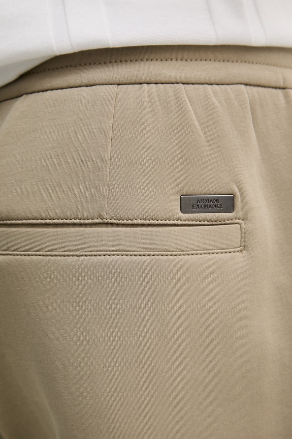 Armani Exchange donji dio trenirke za muškarce s pamukom bež XM001890.AF10818