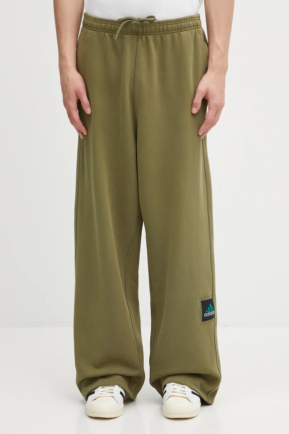 adidas Originals joggers EQT Swtpnt JX1574 green AW25
