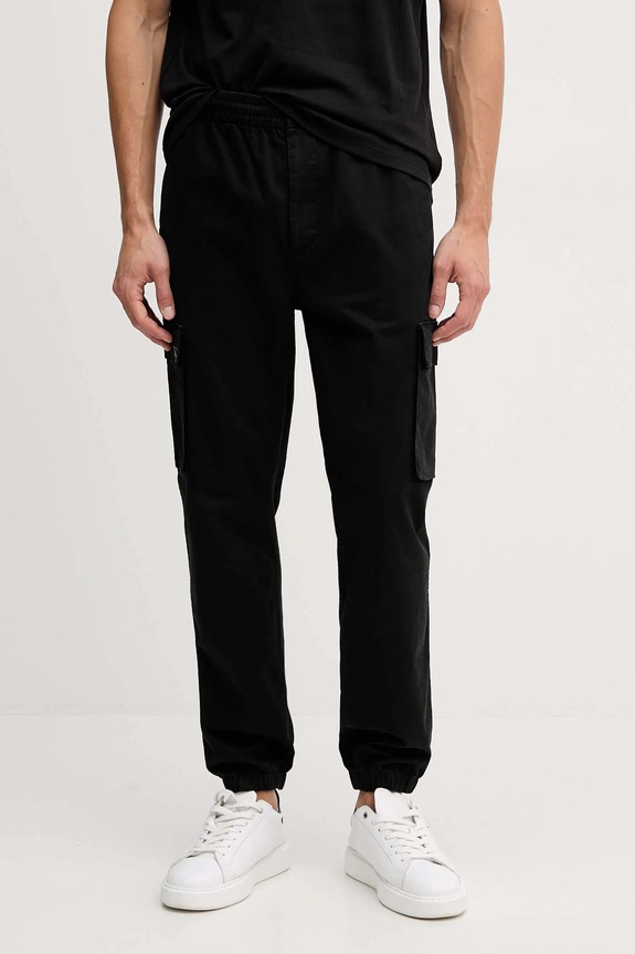 Calvin Klein Jeans spodnie cargo męskie bawełniane z elastanem z elastanem czarny LV04RD608G