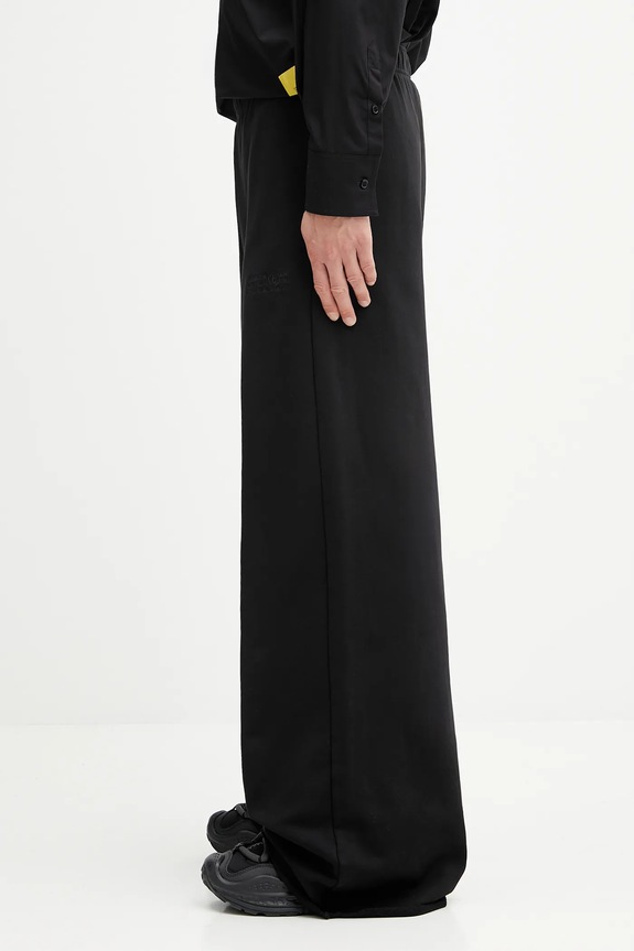 Хлопковые спортивные штаны MM6 Maison Margiela x MM6 Wardro SH0KA0057.M25025.900 чёрный SS26