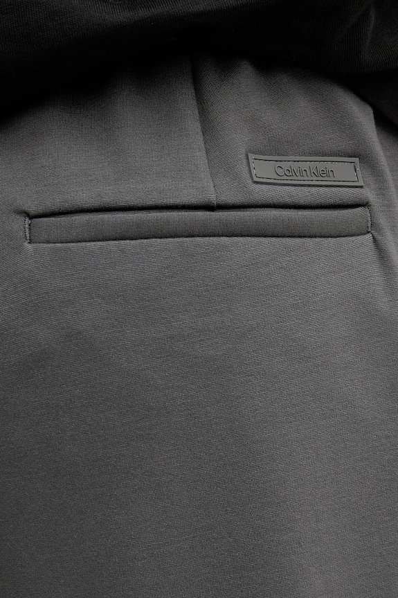 Nohavice Calvin Klein sivá LV04LE613G