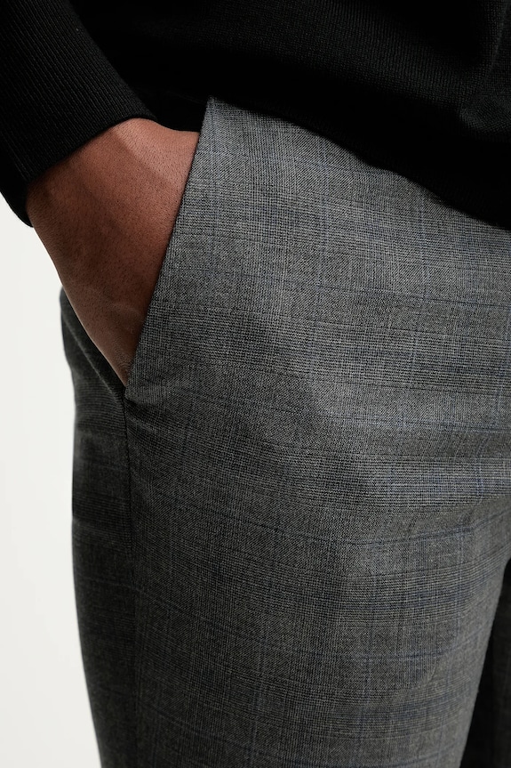 Calvin Klein pantaloni gri LV04LD471G