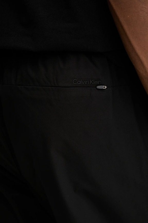 Nohavice Calvin Klein čierna LV04LB614G