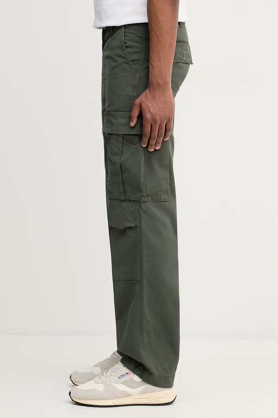 Памучен панталон Carhartt WIP Regular Cargo Pant I030475.2ZXGD зелен AW25