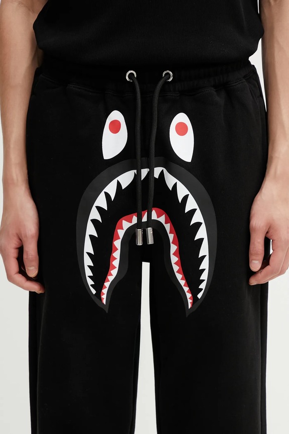 Спортивные штаны A Bathing Ape Shark чёрный 001PTL801321M