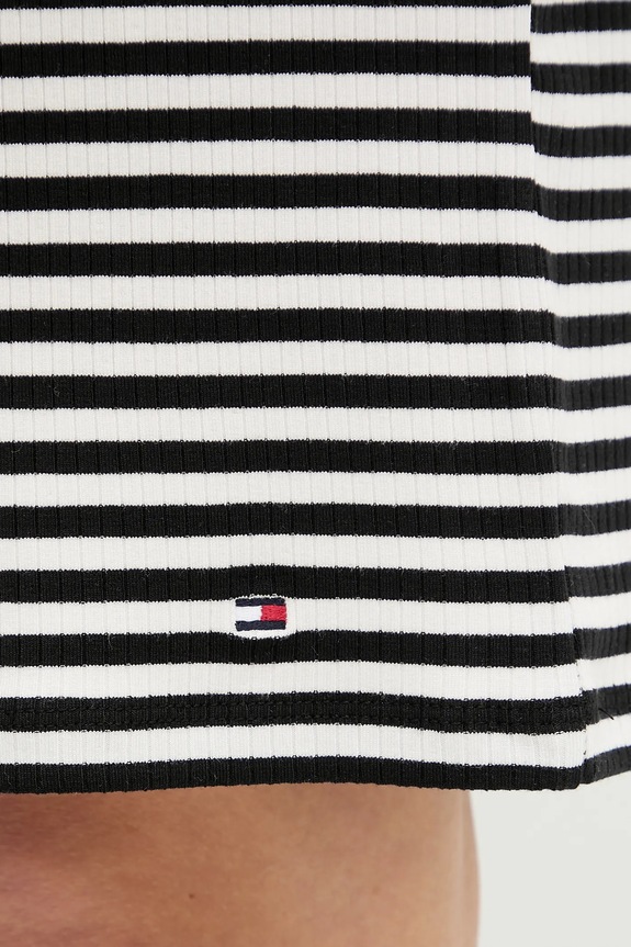 Šaty Tommy Hilfiger WW0WW45804 čierna