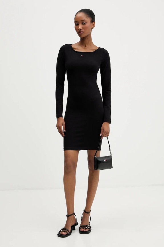 Tommy Jeans ruha DW0DW21493 fekete AW25