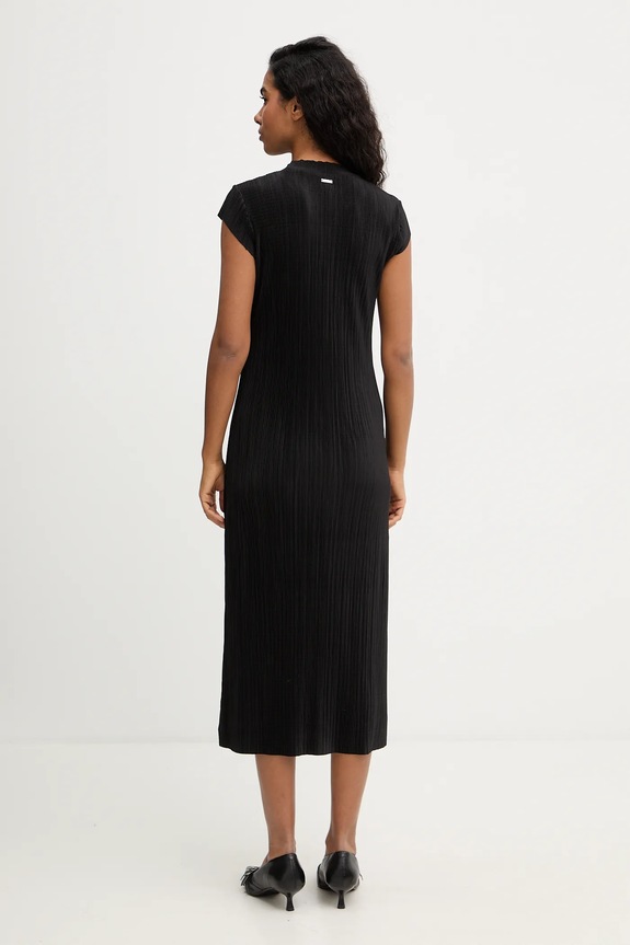 Odzież Calvin Klein sukienka LV044E219G czarny