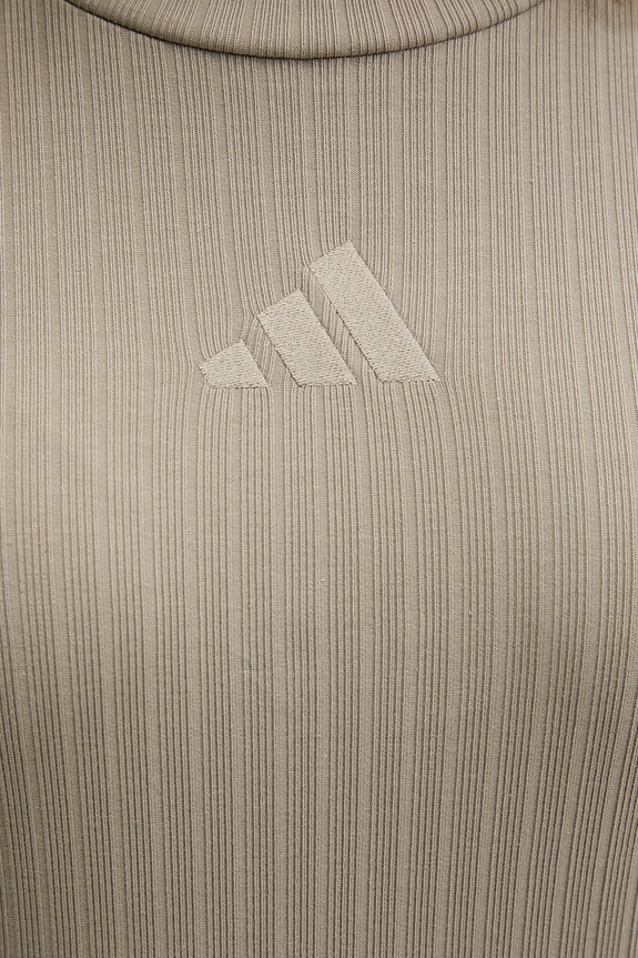 Šaty adidas All Szn Winterized JW7431 zelená